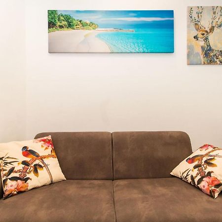 Piazza Bengasi Cozy Apartment Turin Bagian luar foto
