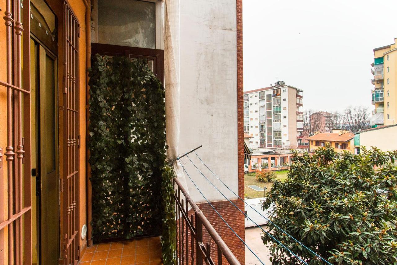 Piazza Bengasi Cozy Apartment Turin Bagian luar foto