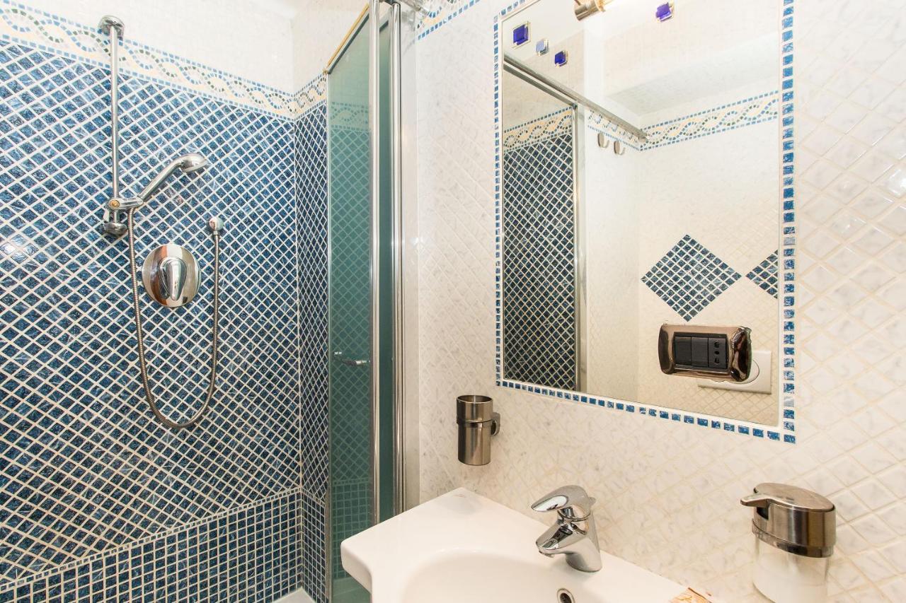 Piazza Bengasi Cozy Apartment Turin Bagian luar foto